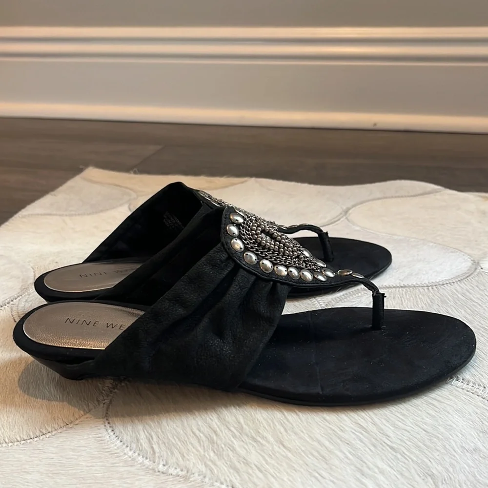 Nine West Black Embellished Thong Sandals